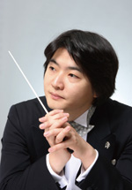 指揮 山田和樹（2009年第51回ブザンソン国際指揮者コンクール優勝 ）